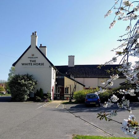 فندق The White Horse Beyton المظهر الخارجي الصورة