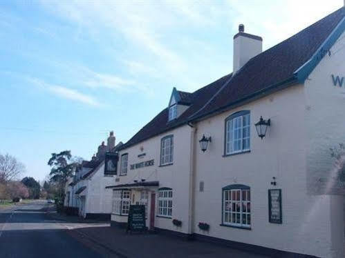 فندق The White Horse Beyton المظهر الخارجي الصورة